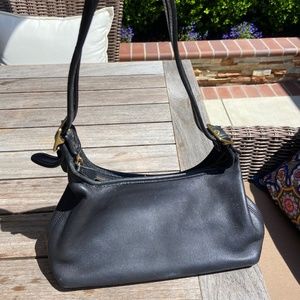 Vintage Coach shoulder bag! retro and rare